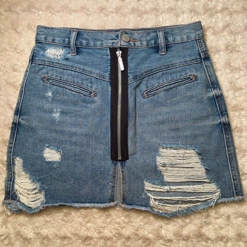 BLANKNYC Denim Skirt Girls Size L (Bx 7)